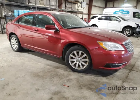 2013 Chrysler 200 Touring из США, поврежденный, VIN 1C3CCBBB0DN542100